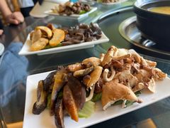 -野菌皇海景野生菌火锅(滨海大道店)