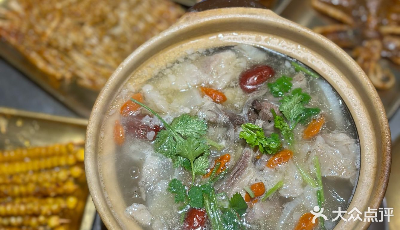 一家羊肉锅很好吃的串儿店