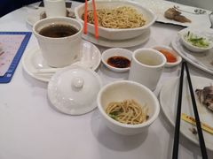 -惠爱餐厅