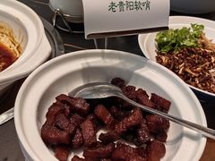 -黔蘑菇四季餐厅(观山湖店)