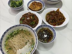 -鲁达面馆本帮风味(共康东路店)