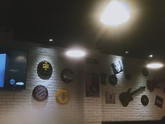大堂-長壹旋转烤吧 农家鸡火锅