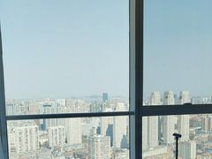 -大连星海皇冠假日酒店