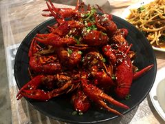 -巴厘龙虾·榜首油焖大虾(音乐学院·沿江酒馆店)
