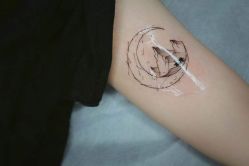 -苏针艺纹身·穿孔饰品