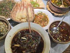 -六合居·明厨亮灶餐厅(成双大道店)