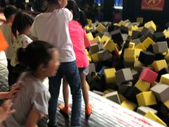 -天空之城蹦床攀岩运动馆·团建拓展·亲子游乐·生日派对(合肥店)