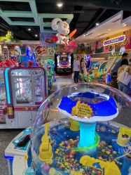 -卡通尼乐园(上海万象城店)