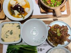 -老乡鸡(上海白玉兰广场店)