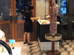 -Dough&Joe团憩(瑞虹天地月亮湾店)