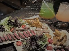 -The Cheebat 锌吧·Bistro(体育西店)
