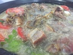 -钰洁腊排骨火锅