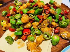 双椒掌中宝-罗氏十三活虾餐厅(光谷K11购物艺术中心店)