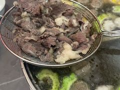 -官塘陈记鱼生·潮汕砂锅粥·牛肉火锅(潮枫路总店)