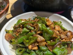 辣椒炒肉-岩泊渡桂鱼楼活鱼馆