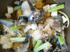 炝锅中华鲟-恭敬李·烤鸭(天坛北门店)