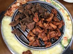 -亲昵春川鸡排(韩国美食街店)