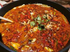 招牌酸汤牛蛙-渝蛙馆(九霄梦天地店)