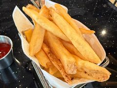-BOURBON 玻本美式餐厅酒吧(虹桥新天地店)