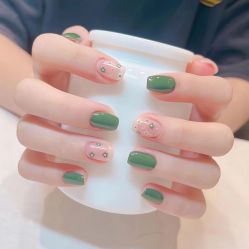 -斯馨·健康美甲美睫