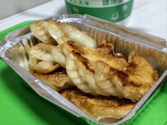 -周震馄饨