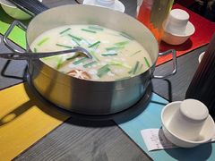 -四季喧黔味豆米火锅(万达广场店)