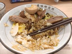 -狮头牌卤味研究所·卤味饭(花城汇南区店)