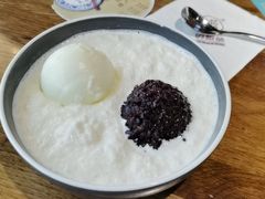 雪山白雪黑糯米-三花奶奶的甜品(百联嘉定购物中心店)