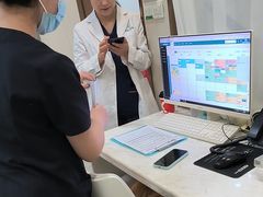 -登特口腔医院(鼓楼东街口店)