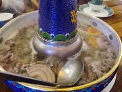 -毛辣果·贵州红酸汤牛肉火锅(西单店)