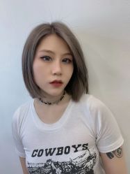 点击看大图 -V8潮牌·接发烫染连锁