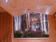 -新华里咖啡书吧(新华书店小寨店)