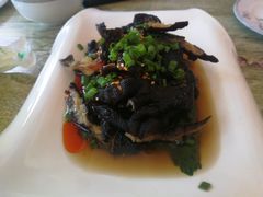 无骨鸡爪-闻道食府烙饼卷带鱼(原车耳营店原大觉寺店)