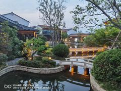 -雅达·阳羡溪山小镇中心