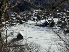 -白川乡与五箇山的合掌构造村落