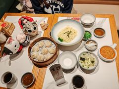 -馋三尺蟹粉小笼(人民广场店)