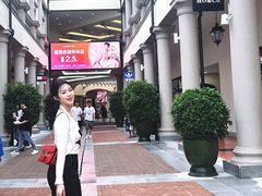 -佛罗伦萨小镇广佛名品奥特莱斯(疏港路店)