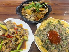 -亚忠小吃店(曾厝垵店)