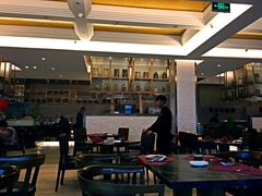 -东方红海鲜百汇(国际大厦店)