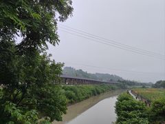 -刚砂锅鸡丝米线