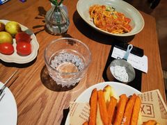 -芭莉与彩虹西餐厅(成都合生汇店)