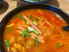 -渝和喵叔米线(南坪万达店)