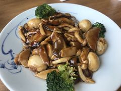 野山菌鹌鹑蛋-小放牛炒菜馆(军校店)