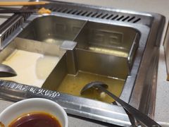 -海底捞火锅(新松江路店)