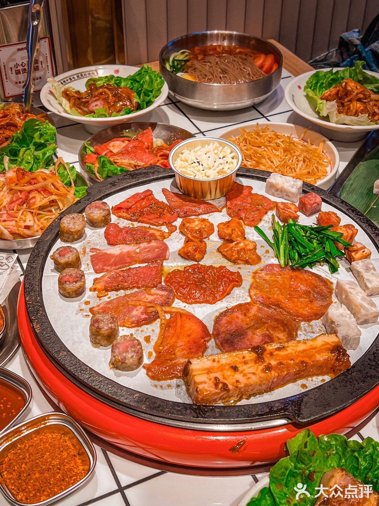 和男朋友点了超级多的肉肉啊！