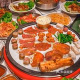 和男朋友点了超级多的肉肉啊！