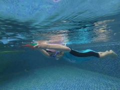 -Swim斯卫姆国际儿童游泳中心(红博中央公园店)