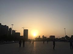 -岳阳东站