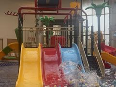 -大连金石滩绿发温泉假日酒店