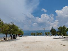 -西昌邛海湾柏樾酒店(原邛海湾柏栎度假酒店)